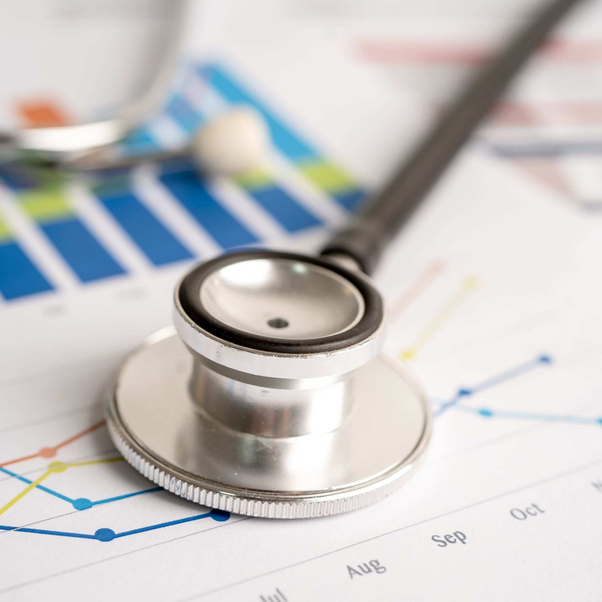Stethoscope on some graphs