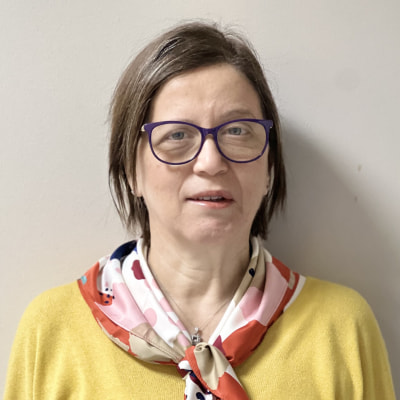 Dr Naima Qumeziane