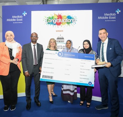 Prize draw winners at WHX Labs Dubai